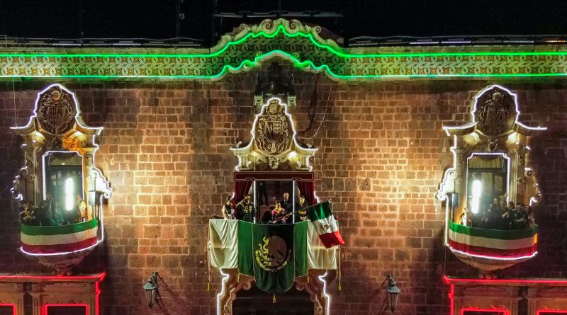 TERE JIMÉNEZ ENCABEZA LA CELEBRACIÓN DEL GRITO DE INDEPENDENCIA EN AGUASCALIENTES