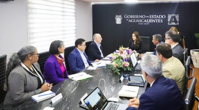 SE REÚNE TERE JIMÉNEZ CON JULIO BERDEGUÉ SACRISTÁN, SECRETARIO DE AGRICULTURA Y DESARROLLO RURAL